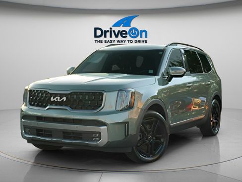 Used 2023 Kia Telluride SX Prestige X-Line image 2