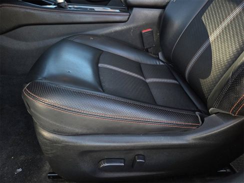 Used 2024 Nissan Altima 2.5 SR image 13