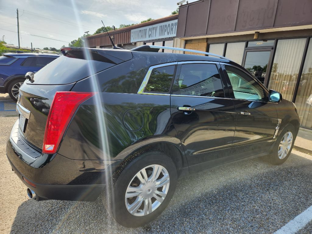 Used 2012 Cadillac SRX Luxury FWD image 3