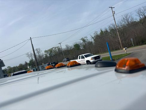 Used 2017 Ford F250 XLT w/ XLT Premium Package AWD/4WD image 14