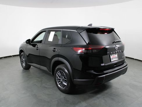 Certified 2024 Nissan Rogue S AWD/4WD image 4