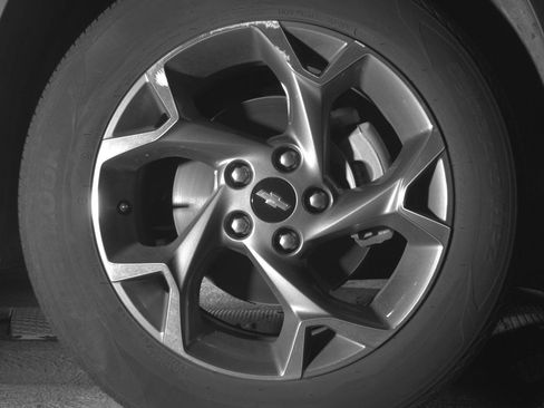 Used 2025 Chevrolet Trax LT w/ LT Convenience Package FWD image 13