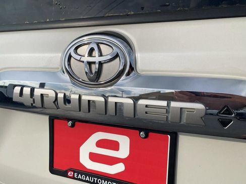 Used 2020 Toyota 4Runner Limited AWD/4WD image 46