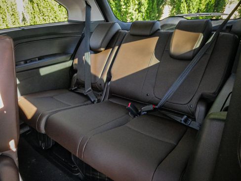 New 2026 Honda Odyssey Touring image 32