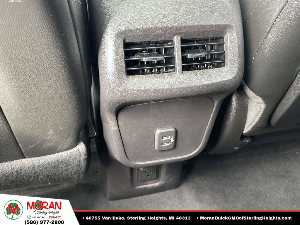 Certified 2024 GMC Terrain SLT w/ Elevation Edition AWD/4WD image 13