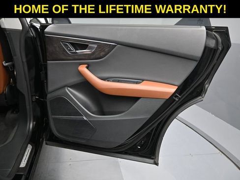 Used 2019 Audi Q8 Prestige image 52