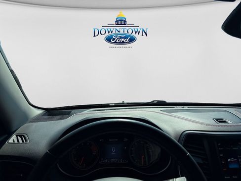 Used 2021 Jeep Cherokee Trailhawk w/ Comfort/Convenience Group AWD/4WD image 10