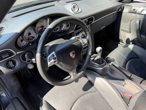 Used 2007 Porsche 911 Turbo AWD/4WD image 4