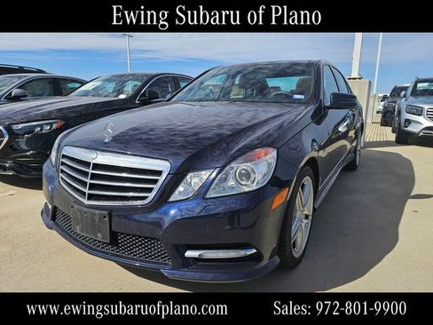 Used 2012 Mercedes-Benz E 550 4MATIC Sedan image 2