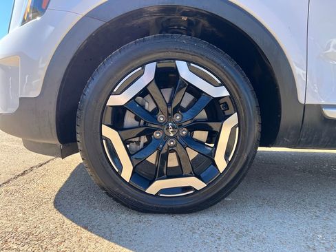 Used 2024 Kia Telluride S w/ S Sunroof Package image 26