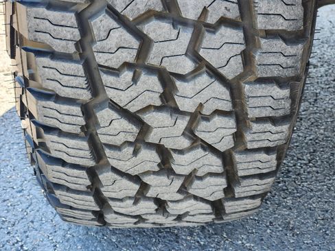 Used 2022 Ford F150 XLT w/ Equipment Group 302A High image 11