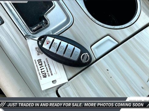 Used 2017 Nissan Murano SL w/ SL Technology Package FWD image 9