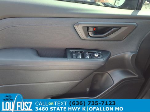 Used 2025 Subaru Forester Premium AWD/4WD image 22
