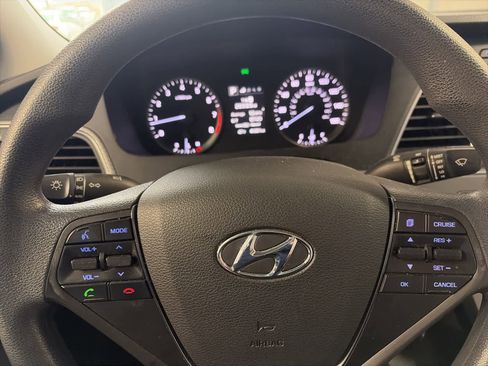 Used 2015 Hyundai Sonata SE w/ Option Group 09 image 28