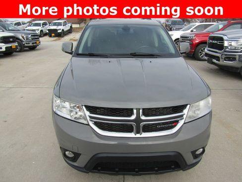 Used 2019 Dodge Journey SE w/ Connectivity Group image 8
