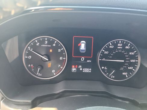 Certified 2025 Subaru Outback Premium image 13