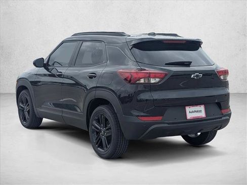 New 2026 Chevrolet TrailBlazer LT w/ Convenience Package FWD image 9