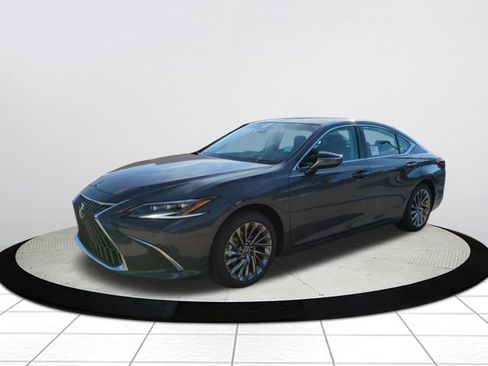New 2025 Lexus ES 350 Ultra Luxury image 8
