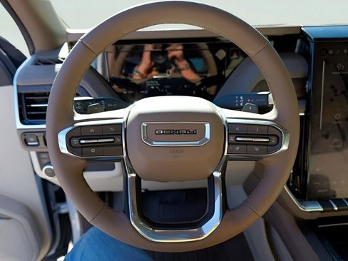 New 2026 GMC Yukon Denali w/ Sun & Power Step Package image 11