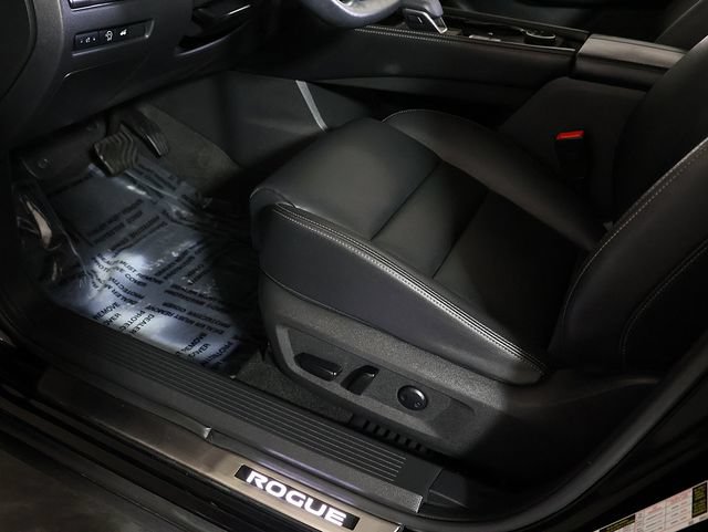 Used 2023 Nissan Rogue SL AWD/4WD image 25