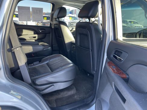 Used 2010 Chevrolet Tahoe LT image 32