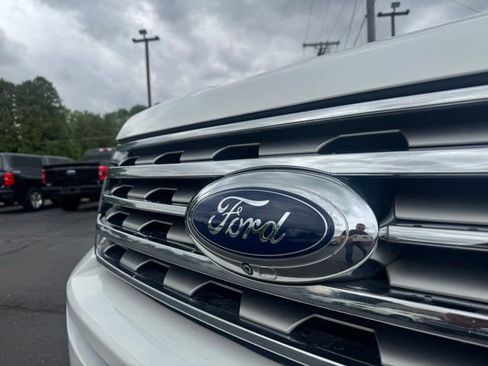 Used 2021 Ford Expedition Max Limited AWD/4WD image 23