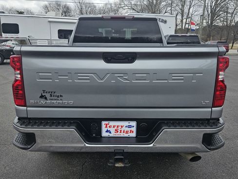 Used 2025 Chevrolet Silverado 2500 LT w/ Convenience Package image 7