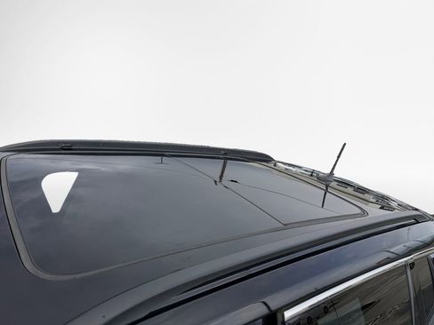 Used 2022 Jeep Compass Limited w/ Sun and Sound Group image 23