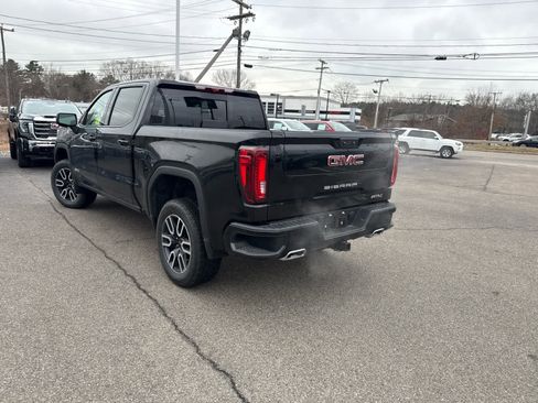 New 2026 GMC Sierra 1500 AT4 w/ Technology Package image 5
