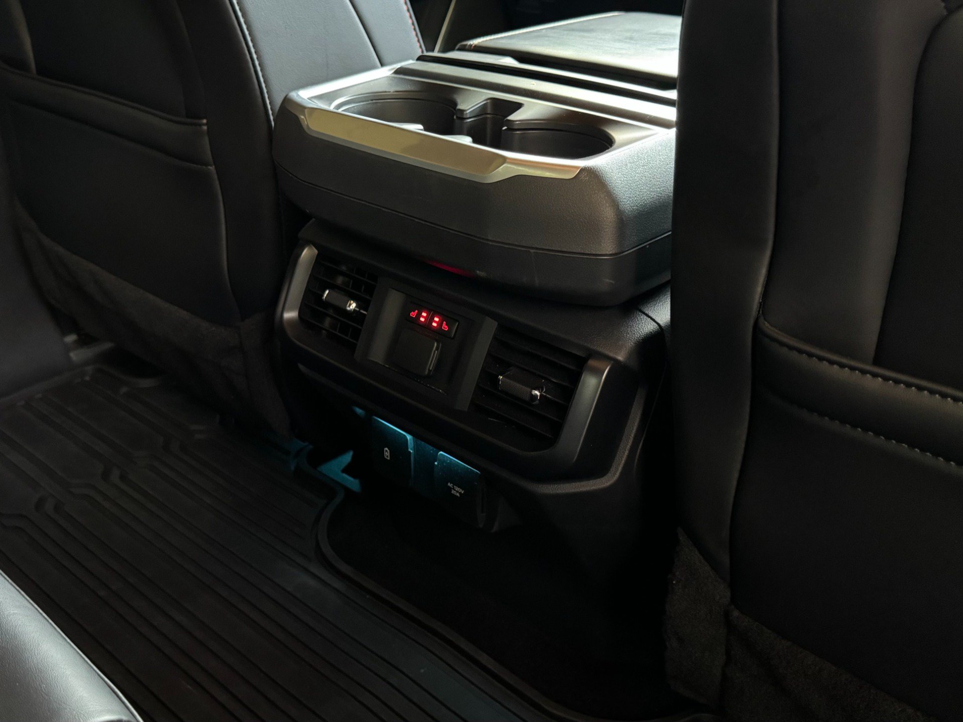 Used 2024 Ford F150 Raptor AWD/4WD image 47
