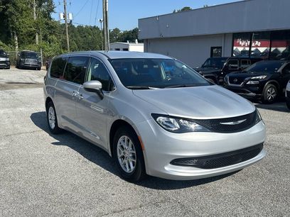 Used 2022 Chrysler Voyager LX