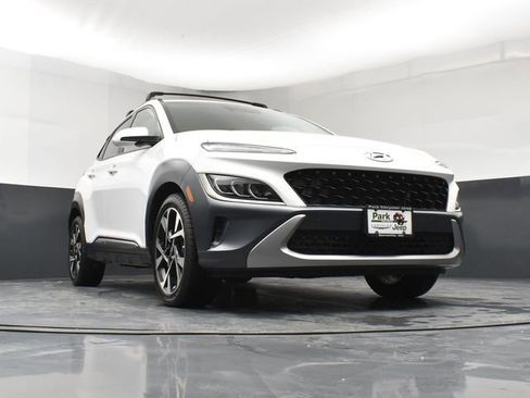 Used 2022 Hyundai Kona Limited image 19