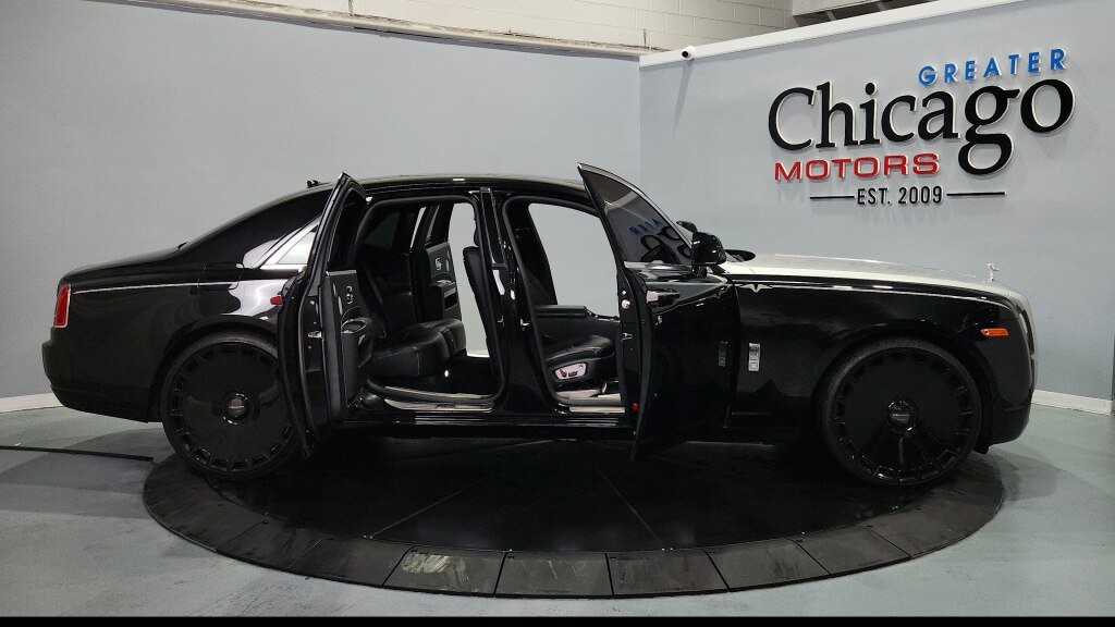 Used 2014 Rolls-Royce Ghost RWD image 15