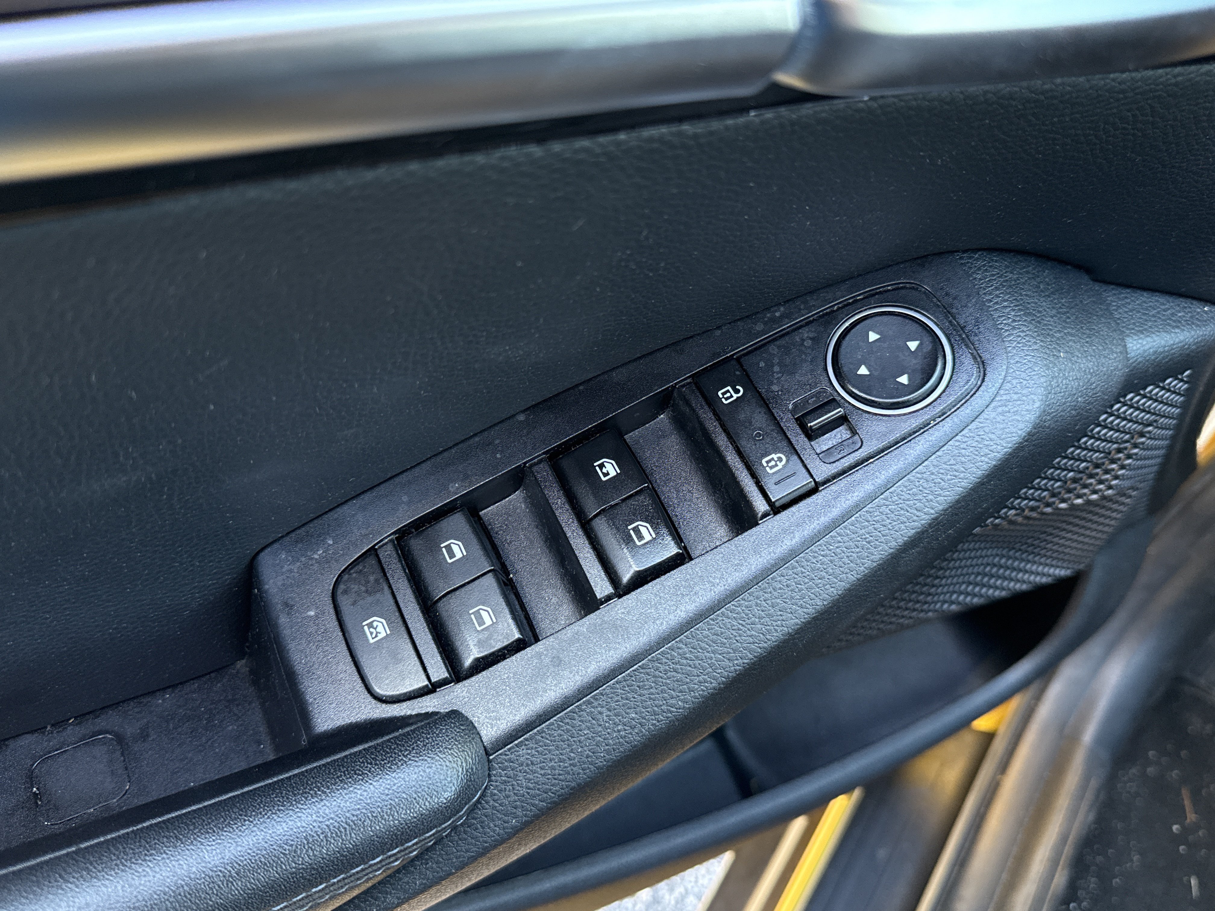 Used 2021 Kia Seltos S AWD/4WD image 17