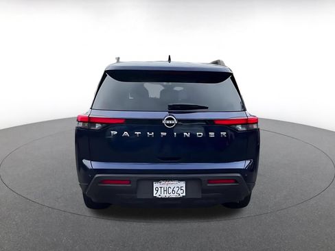 Used 2025 Nissan Pathfinder SV FWD image 12