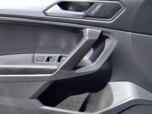 Used 2023 Volkswagen Tiguan S AWD/4WD image 14