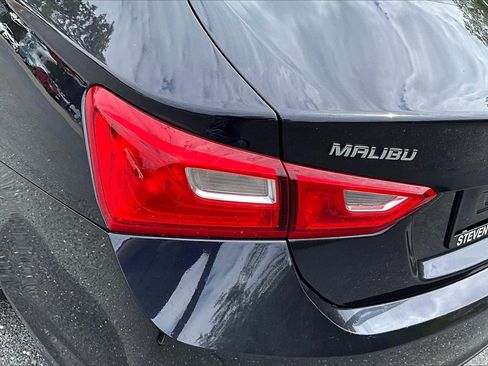 Used 2023 Chevrolet Malibu LT image 21