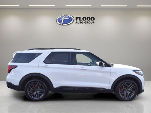 Certified 2025 Ford Explorer ST w/ Sun And Sound Package AWD/4WD image 3