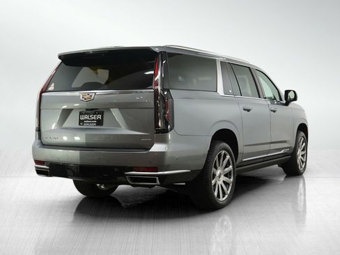 Used 2024 Cadillac Escalade ESV Premium Luxury Platinum w/ Heavy-Duty Trailer Package AWD/4WD image 5