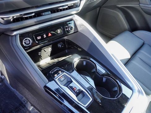 New 2025 Audi Q5 Prestige image 23