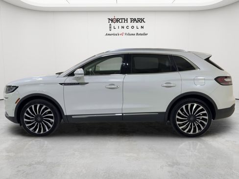 Used 2021 Lincoln Nautilus Black Label w/ Cargo Utility Package AWD/4WD image 2