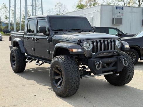 Used 2021 Jeep Gladiator Overland w/ Popular Equipment Package image 4