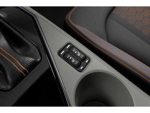 New 2025 Subaru Crosstrek 2.5i Limited w/ Popular Package #4A image 27