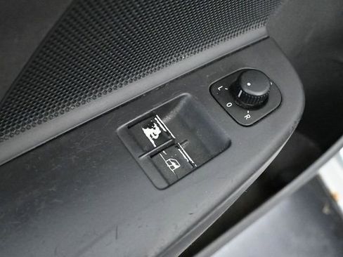 Used 2006 Volkswagen GTI 2.0T 2-Door image 18