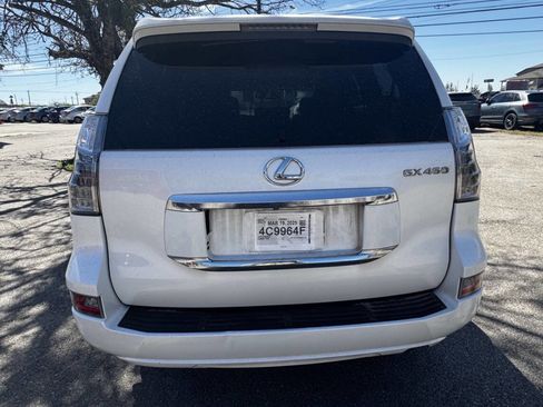 Used 2014 Lexus GX 460 image 7