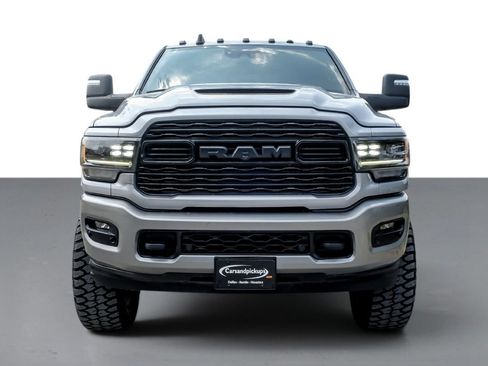 Used 2024 RAM 2500 Limited AWD/4WD image 3