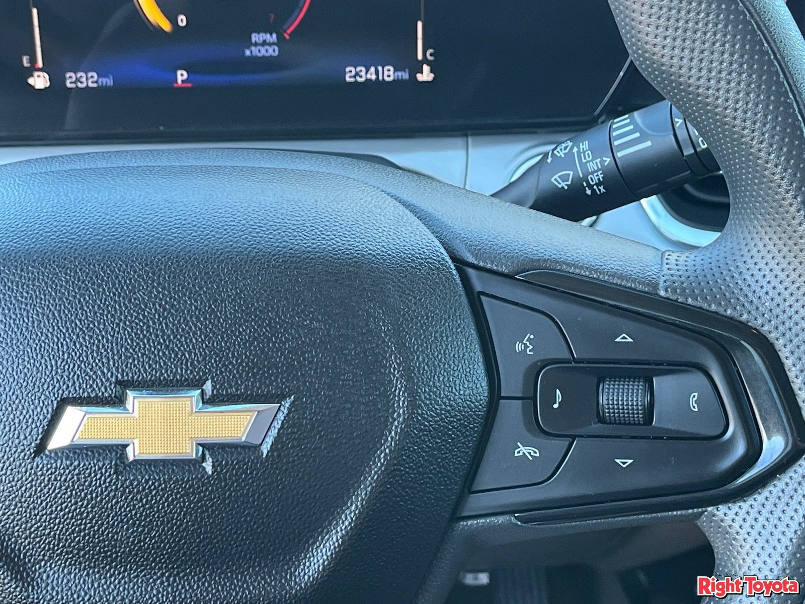 Used 2026 Chevrolet Trax LT FWD image 23