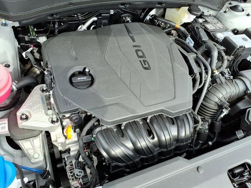 New 2026 Kia Sportage EX image 13