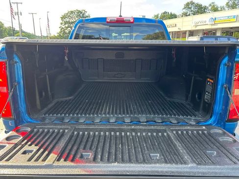 Used 2022 Chevrolet Colorado Z71 AWD/4WD image 10