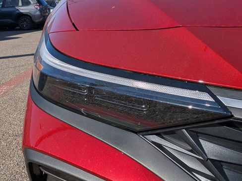 New 2026 Hyundai Elantra Sport image 6